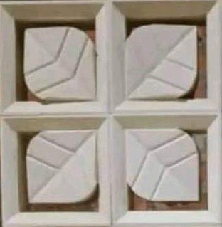 Roster Daun ukuran 20 x 20 cm dengan alur geometris melengkung