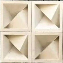 Roster Jabol ukuran 20 x 20 cm dengan pola geometris